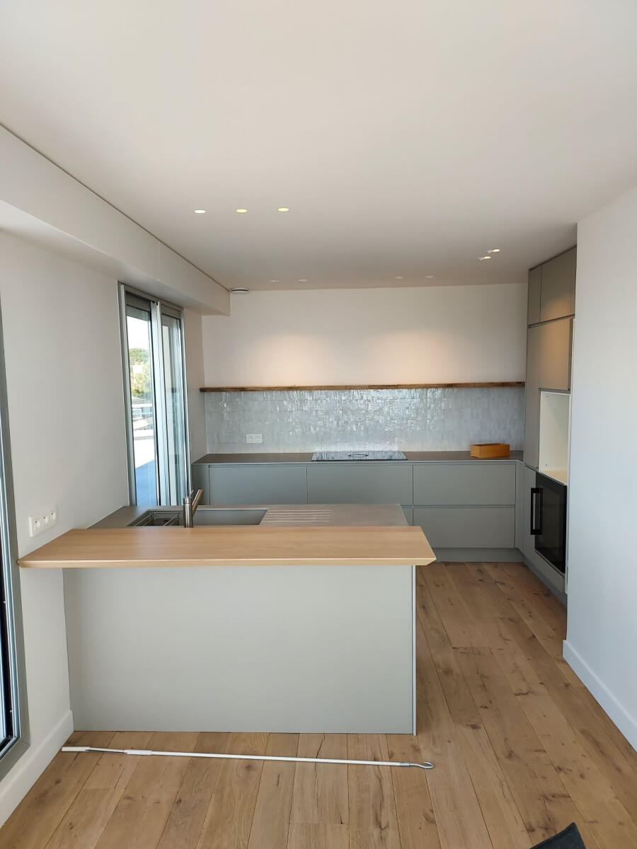 realisation-menuiserie-atelier-pompierre71