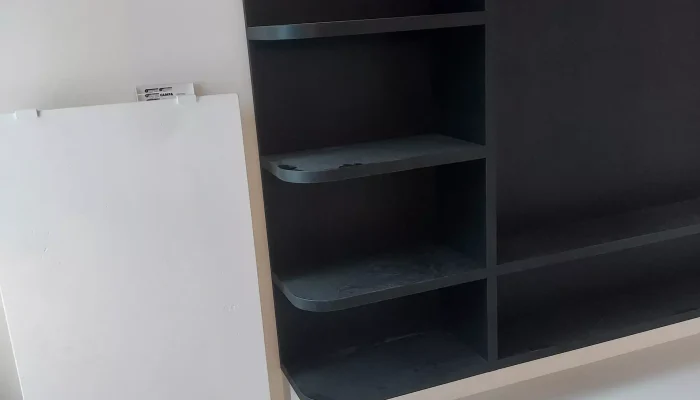 Réalisation d'un placard à Nantes par l’ATELIER POMPIERRE