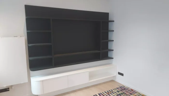 Réalisation d'un placard à Nantes par l’ATELIER POMPIERRE