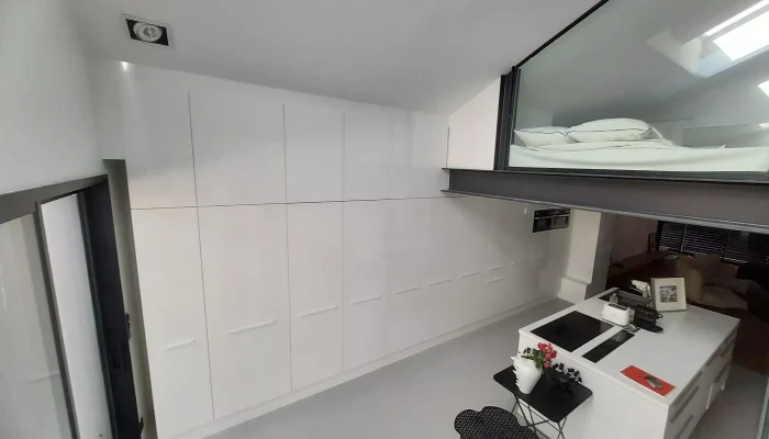 Réalisation d'une cuisine sur mesure à Nantes par l’ATELIER POMPIERRE