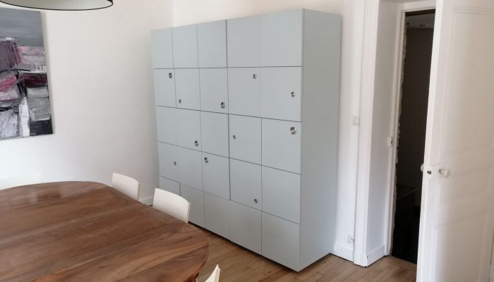 Réalisation d'une bibliothèque à Nantes par l’ATELIER POMPIERRE