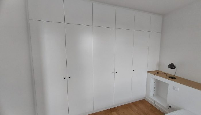 Réalisation d'un dressing à Nantes par l’ATELIER POMPIERRE