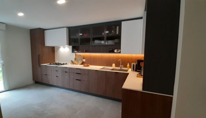 Réalisation d'une cuisine sur mesure à Nantes par l’ATELIER POMPIERRE