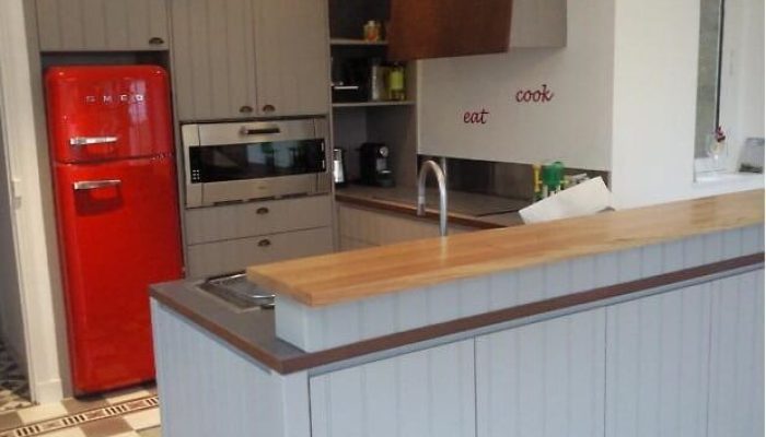 Réalisation d'une cuisine sur mesure à Nantes par l’ATELIER POMPIERRE